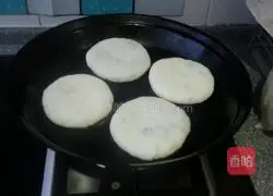 How to make leek pie Illustration 7