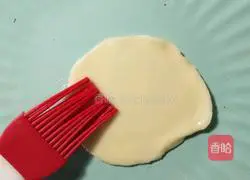 Spring cake crust Illustration of how to do it 1