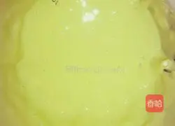 Illustration of how to make lettuce pancakes 3