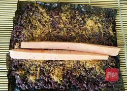 Illustration of how to make black rice sushi 5