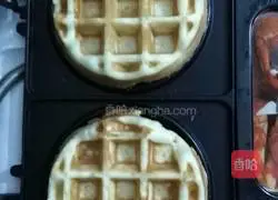 Illustration of how to make original waffles 10