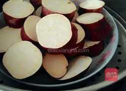 Illustration of how to make sweet potato cake 3