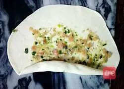 Illustration of how to make lard pancakes 10