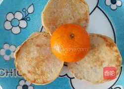 Illustration of how to make banana egg pancakes 12