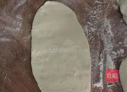 Illustration of how to make sesame cakes 3