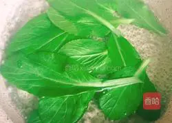 Illustration of how to make shrimp egg pancake 2