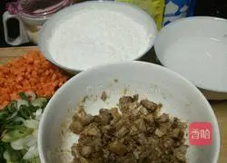 Illustration of how to make scallion braised pork thousand-layer cake 2