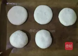 Illustration of how to make sesame cakes with oil residue 15