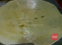 Illustration of how to make hand-torn biscuits 3