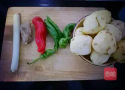 Illustration of how to make potato pancakes 1