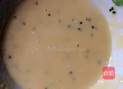 Illustration of how to make ham and egg pancakes 4