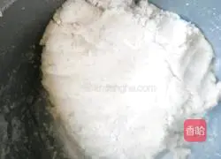 Illustration of making glutinous rice and sweet potato cakes 2