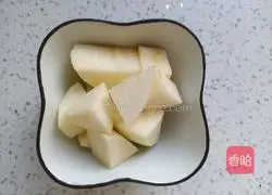 Illustration of how to make rice apple waffles 3