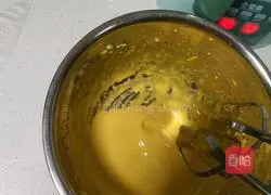 Illustration of how to dissolve egg yolk into beans 3