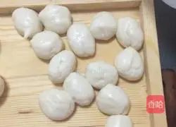 Illustration of how to make pineapple filling shortcake 7