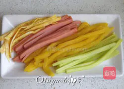 Illustration of how to flip Sakura sushi 2