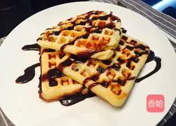 Waffle Recipe Illustration 8