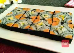 Illustration of how to make square sushi 11