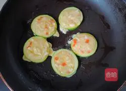 Illustration of how to make rice zucchini cake 8