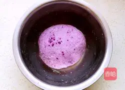 Illustration of how to make purple sweet potato dough cake 3