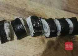  Illustration of how to make sushi 4