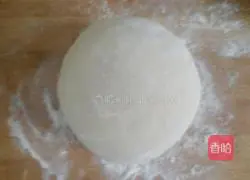 Illustration of how to make fried cowpea and rice burritos 3