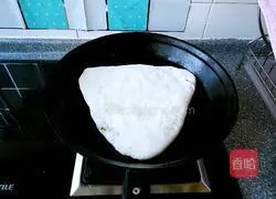 layer Illustration of how to make layered mutton patties 18