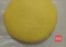 Illustration of how to make cornmeal steamed cakes 5