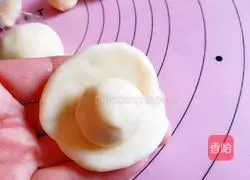 Illustration of how to make bean paste cake 5