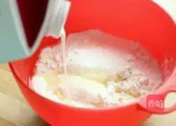 Illustration of how to make glutinous rice cakes with bean paste 2
