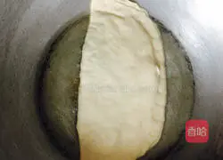 Illustration of how to make golden meatloaf 8