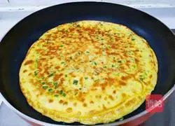 Illustration of how to make green onion egg pancake 11