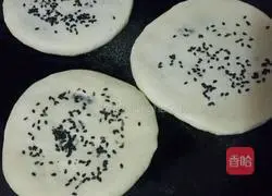 Illustration of making sesame cake with brown sugar soufflé filling 3