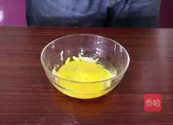 Illustration of how to make egg pancakes 2