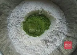 Illustration of how to make green tea Buddha cake 4