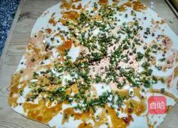 Illustration of how to make green onion pancake 13