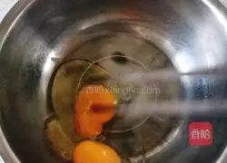 Strawberry and yellow peach pancake recipe 3