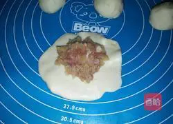 Pork and Cabbage Pie Recipe Illustration 10