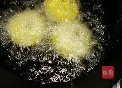 Illustration of how to make pumpkin cake 5