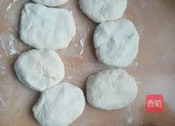 Illustration of how to make cabbage and meat cakes 3