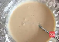 Strawberry Waffle Recipe Illustration 5