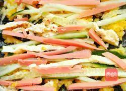 Illustration of how to make sweet potato and glutinous rice sushi 8