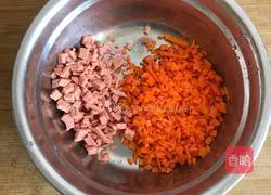 Quick Breakfast: Carrot, Ham and Egg Pancake Recipe Illustration 1