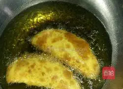 Illustration of making mushroom pie 15