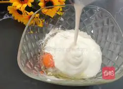 Illustration of how to make yogurt waffles 4