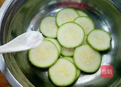 Illustration of how to make Korean melon cake 2