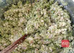 Illustration of how to make glass leaf cake (oak leaf cake) 4 