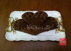 Illustration of how to make cocoa waffles 8