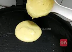 Illustration of how to make milk-flavored corn cakes 7