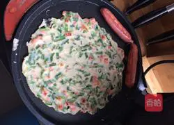 Illustration of how to make chive roll sausage cake 2